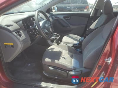 Zdjęcie 7 z 12 samochodu: 2014 HYUNDAI ELANTRA SE VIN:5NPDH4AE5EH475181 - miniatura