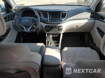 Zdjęcie 8 z 13 samochodu: 2016 HYUNDAI TUCSON LIMITED LIMITED VIN:KM8J3CA46GU057509 - miniatura