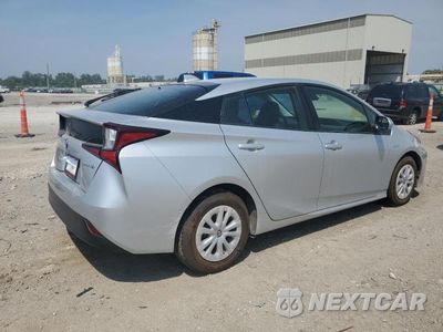 Piąte zdjęcie samochodu w środku: 2021 TOYOTA PRIUS VIN:JTDKAMFU1M3150484 - miniatura