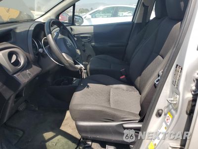 Zdjęcie 7 z 12 samochodu: 2014 TOYOTA YARIS VIN:VNKKTUD38EA013034 - miniatura