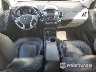 Zdjęcie 8 z 13 samochodu: 2010 HYUNDAI TUCSON GLS VIN:KM8JU3AC3AU041814 - miniatura