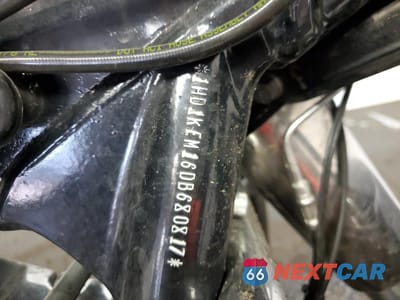 Zdjęcie 10 z 11 samochodu: 2013 HARLEY-DAVIDSON FLHTK ELECTRA GLIDE ULTRA LIMITED VIN:1HD1KEM16DB680817 - miniatura