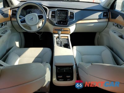 Zdjęcie 8 z 14 samochodu: 2021 VOLVO XC90 T6 MOMENTUM VIN:YV4A22PK5M1751013 - miniatura