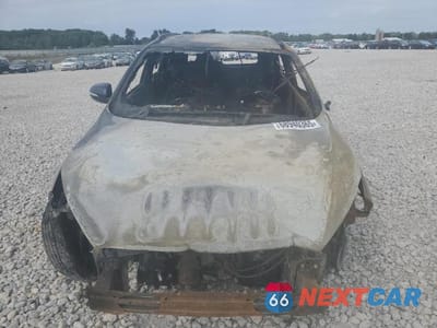 Piąte zdjęcie samochodu w środku: 2016 KIA SORENTO EX VIN:5XYPHDA54GG141828 - miniatura