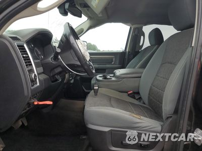 Zdjęcie 7 z 14 samochodu: 2016 RAM 1500 SLT VIN:1C6RR7TT7GS236159 - miniatura