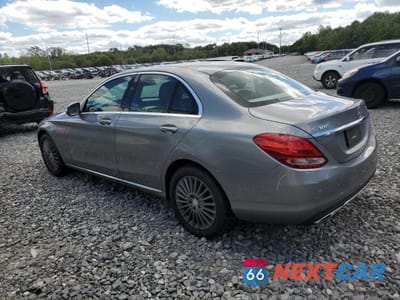 Drugie zdjęcie samochodu z przodu: 2015 MERCEDES-BENZ C 300 4MATIC VIN:55SWF4KB5FU082475 - miniatura