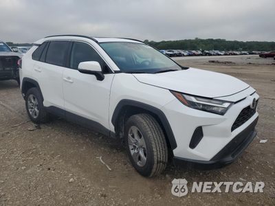 Czwarte zdjęcie samochodu z boku: 2025 TOYOTA RAV4 XLE VIN:2T3P1RFV1SW551832 - miniatura