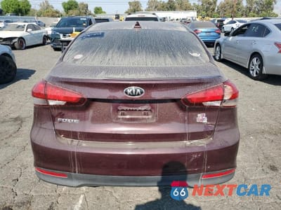 Zdjęcie 6 z 12 samochodu: 2018 KIA FORTE LX VIN:3KPFL4A79JE164022 - miniatura