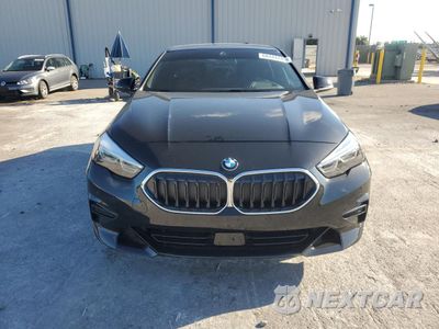 Piąte zdjęcie samochodu w środku: 2024 BMW 228I VIN:WBA53AK05R7R57354 - miniatura