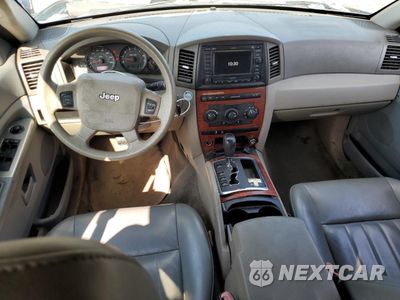 Zdjęcie 8 z 15 samochodu: 2024 JEEP GRAND CHEROKEE LAREDO VIN:1J4HR48N65C624997 - miniatura