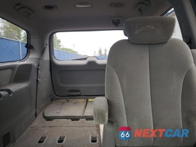 Zdjęcie 10 z 13 samochodu: 2006 KIA SEDONA EX VIN:KNDMB233966042704 - miniatura