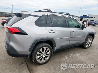Trzecie zdjęcie samochodu z tyłu: 2021 TOYOTA RAV4 XLE PREMIUM VIN:2T3C1RFVXMC132042 - miniatura
