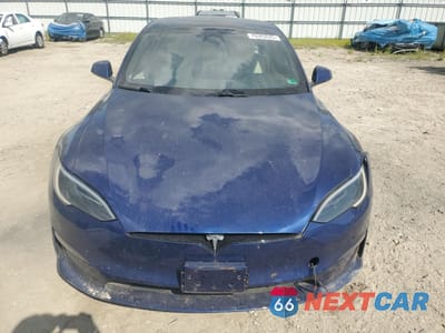 Piąte zdjęcie samochodu w środku: 2023 TESLA MODEL S VIN:5YJSA1E53PF500536 - miniatura
