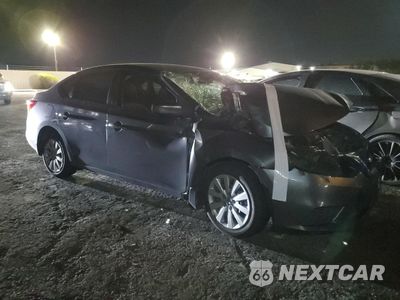 Czwarte zdjęcie samochodu z boku: 2019 NISSAN SENTRA S VIN:3N1AB7AP0KY350288 - miniatura