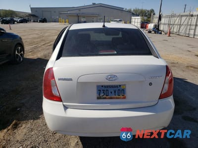 Zdjęcie 6 z 12 samochodu: 2006 HYUNDAI ACCENT GLS VIN:KMHCN46C86U058555 - miniatura