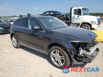 Czwarte zdjęcie samochodu z boku: 2017 AUDI Q5 PREMIUM PLUS VIN:WA1L2AFP2HA071590 - miniatura