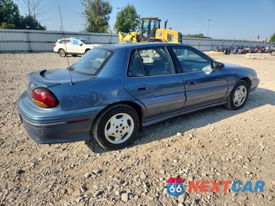 Trzecie zdjęcie samochodu z tyłu: 1998 PONTIAC GRAND AM SE VIN:1G2NE52M5WM524027 - miniatura