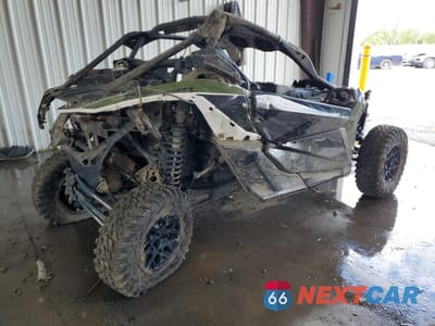 Zdjęcie 10 z 11 samochodu: 2019 CAN-AM MAVERICK X3 TURBO VIN:3JBVGAY48KK001393 - miniatura