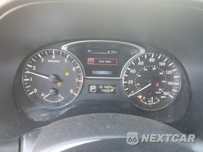Zdjęcie 9 z 15 samochodu: 2015 NISSAN PATHFINDER S VIN:5N1AR2MN6FC603727 - miniatura