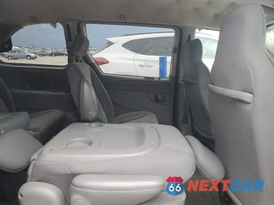 Zdjęcie 11 z 13 samochodu: 2005 DODGE CARAVAN SXT VIN:1D4GP45R75B325624 - miniatura