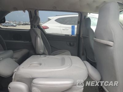Zdjęcie 11 z 13 samochodu: 2005 DODGE CARAVAN SXT VIN:1D4GP45R75B325624 - miniatura