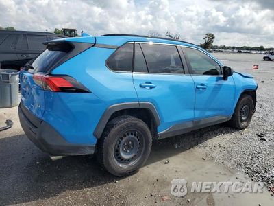 Trzecie zdjęcie samochodu z tyłu: 2019 TOYOTA RAV4 LE VIN:JTMH1RFV8KD021004 - miniatura