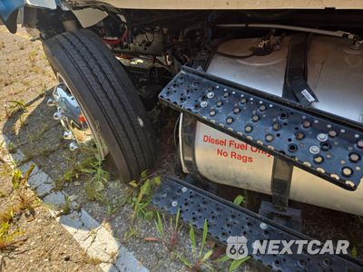 Zdjęcie 9 z 10 samochodu: 2025 INTERNATIONAL MV607 DUMP TRUCK VIN:3HAEUMMM8SL647925 - miniatura
