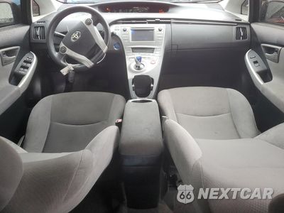 Zdjęcie 8 z 12 samochodu: 2014 TOYOTA PRIUS VIN:JTDKN3DU8E1844796 - miniatura