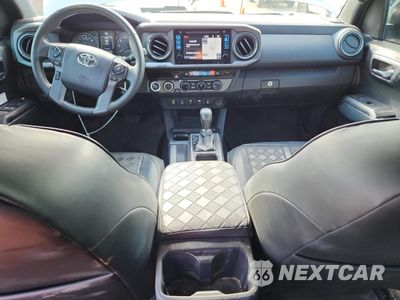 Zdjęcie 8 z 13 samochodu: 2017 TOYOTA TACOMA DOUBLE CAB VIN:5TFCZ5AN8HX065546 - miniatura