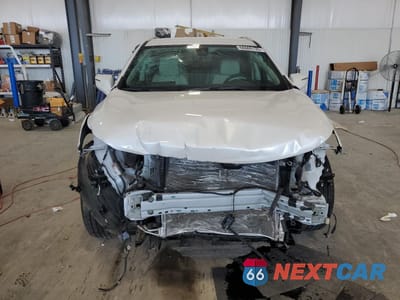 Piąte zdjęcie samochodu w środku: 2024 BUICK ENCLAVE ESSENCE VIN:5GAEVAKW3RJ110211 - miniatura