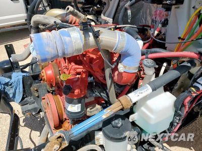 Zdjęcie 13 z 20 samochodu: 2019 INTERNATIONAL MV607 TRUCK CAB AND CHASSIS VIN:3HAEUMML6KL284970 - miniatura