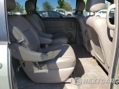 Zdjęcie 11 z 15 samochodu: 2006 TOYOTA SIENNA XLE VIN:5TDZA22C96S424998 - miniatura