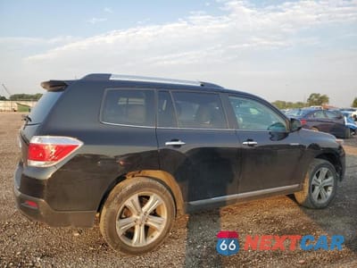 Trzecie zdjęcie samochodu z tyłu: 2013 TOYOTA HIGHLANDER LIMITED VIN:5TDDK3EH4DS272307 - miniatura