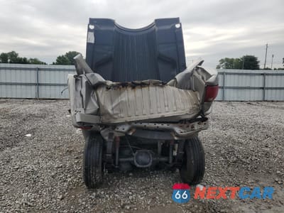 Zdjęcie 6 z 12 samochodu: 2002 GMC SONOMA VIN:1GTDT19W028232897 - miniatura