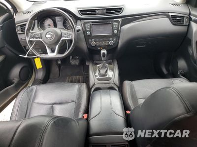 Zdjęcie 8 z 15 samochodu: 2017 NISSAN ROGUE SPORT S VIN:JN1BJ1CR0HW128790 - miniatura