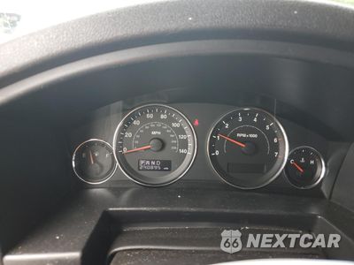 Zdjęcie 9 z 13 samochodu: 2010 JEEP COMMANDER SPORT VIN:1J4RG4GK4AC108861 - miniatura