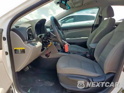 Zdjęcie 7 z 13 samochodu: 2017 HYUNDAI ELANTRA SE VIN:5NPD84LF8HH121553 - miniatura