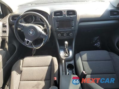 Zdjęcie 8 z 12 samochodu: 2013 VOLKSWAGEN GOLF VIN:WVWDM7AJXDW091710 - miniatura