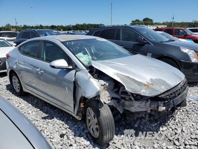 Czwarte zdjęcie samochodu z boku: 2017 HYUNDAI ELANTRA SE VIN:5NPD74LF9HH112315 - miniatura