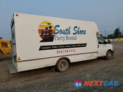 Trzecie zdjęcie samochodu z tyłu: 2021 CHEVROLET EXPRESS G3500 VIN:1HA3GTC71MN000659 - miniatura