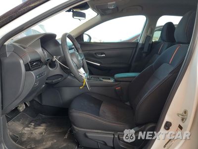 Zdjęcie 7 z 14 samochodu: 2025 NISSAN SENTRA SR VIN:3N1AB8DV6SY244170 - miniatura