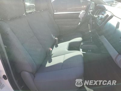 Zdjęcie 10 z 14 samochodu: 2012 TOYOTA TACOMA VIN:5TFNX4CN9CX016953 - miniatura