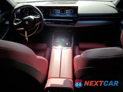 Zdjęcie 8 z 15 samochodu: 2025 BMW 530 I VIN:WBA43FJ03SCT45595 - miniatura