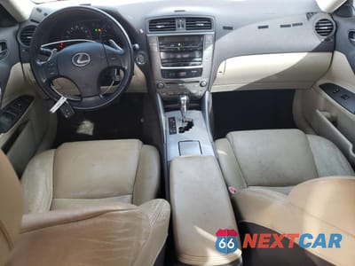 Zdjęcie 8 z 13 samochodu: 2009 LEXUS IS 250 VIN:JTHBK262995090786 - miniatura