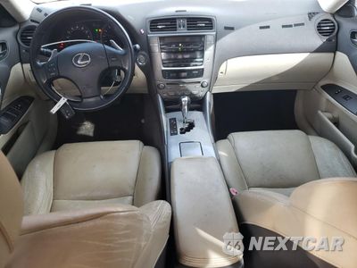 Zdjęcie 8 z 13 samochodu: 2009 LEXUS IS 250 VIN:JTHBK262995090786 - miniatura