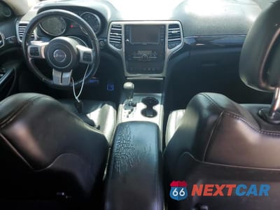 Zdjęcie 8 z 12 samochodu: 2013 JEEP GRAND CHEROKEE LAREDO VIN:1C4RJFAG4DC631115 - miniatura