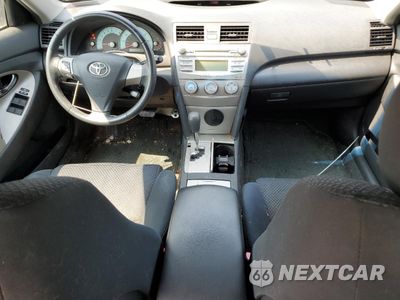 Zdjęcie 8 z 13 samochodu: 2011 TOYOTA CAMRY BASE VIN:4T1BF3EK1BU590963 - miniatura