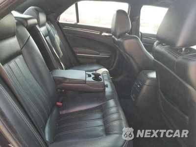 Zdjęcie 10 z 13 samochodu: 2019 CHRYSLER 300 S VIN:2C3CCAGG9KH542701 - miniatura