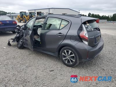 Drugie zdjęcie samochodu z przodu: 2018 TOYOTA PRIUS C VIN:JTDKDTB37J1614531 - miniatura