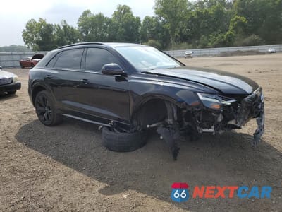 Czwarte zdjęcie samochodu z boku: 2019 AUDI Q8 PREMIUM VIN:WA1AVAF18KD018117 - miniatura